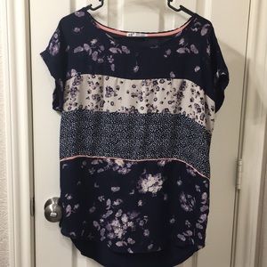 🚨LAST CHANCE🚨 Women’s short sleeve top